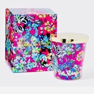 NEW Lilly Pulitzer Multi Feeling Fintastic Soy Citrus Lid Glass Jar 8 Oz. Candle